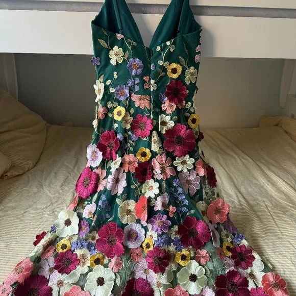 Helsi Mia Floral Embroidered Midi Dress - Picture 3 of 7